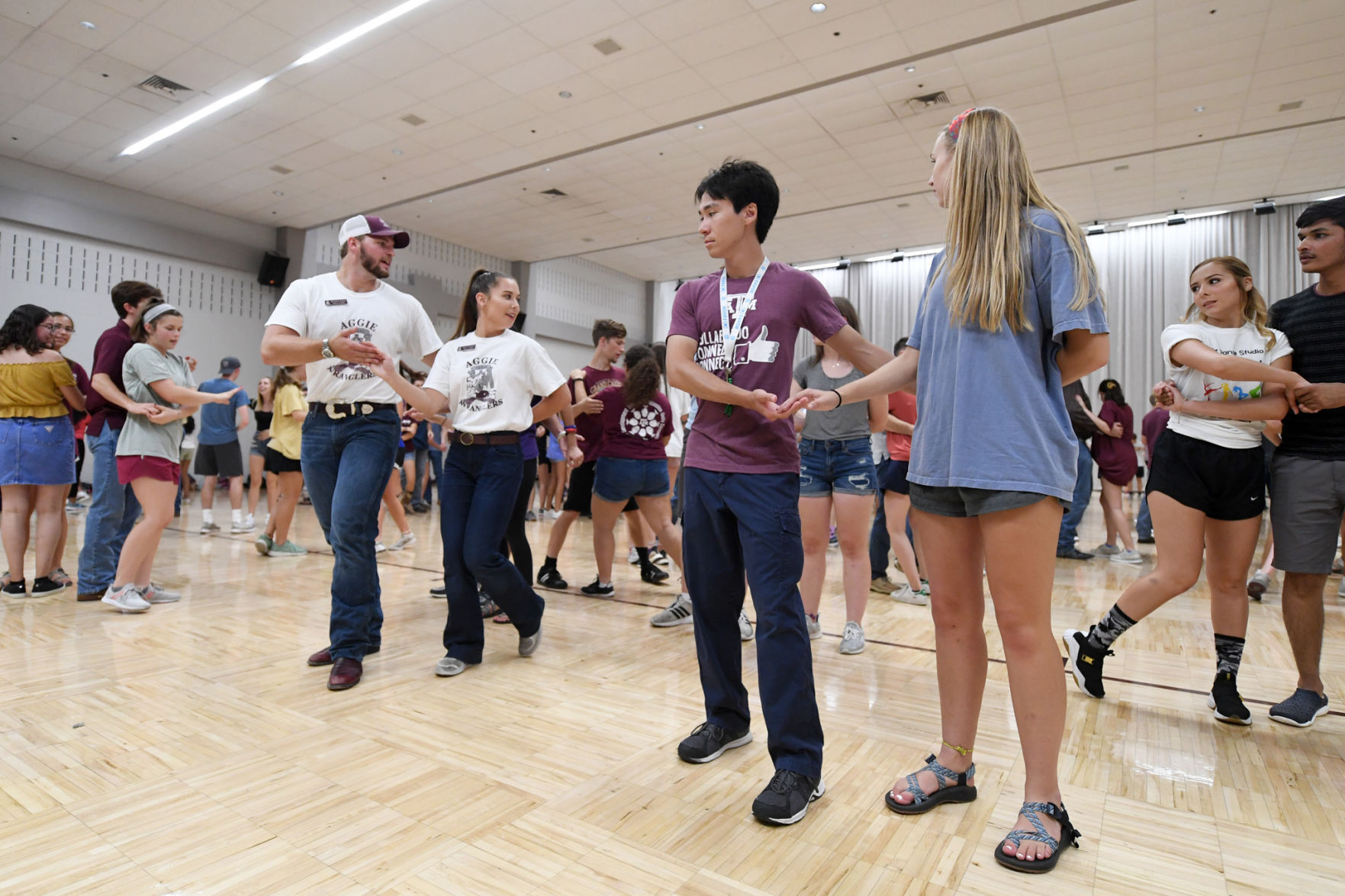 Aggie Wranglers dance lesson